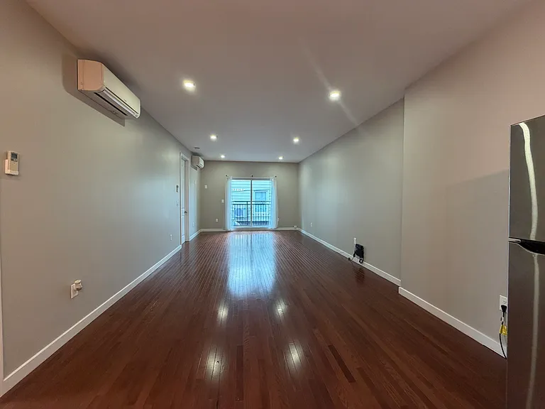 6903 Myrtle Ave #2 — Photo 4