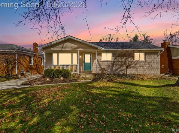 486 Francis St, East China, MI 48054