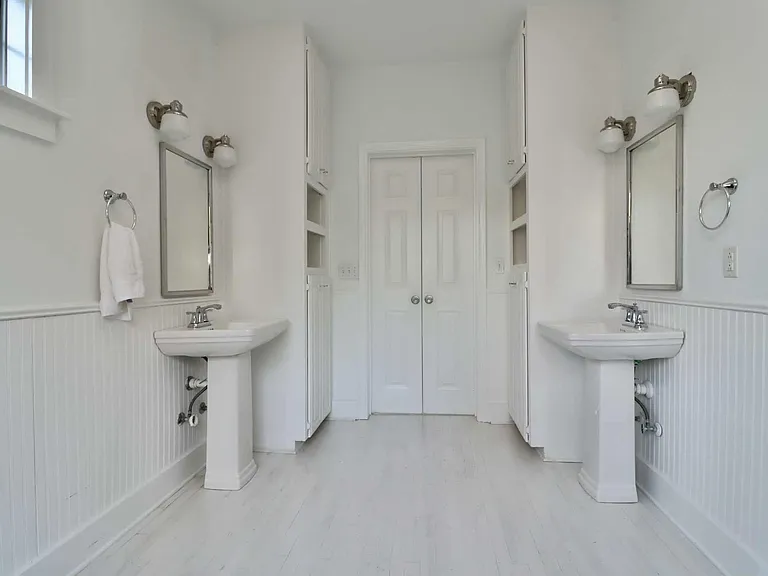 3302 Olive St — Photo 15