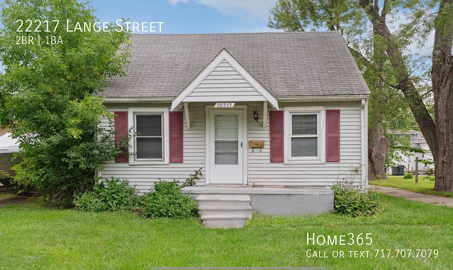 22217 Lange St, Saint Clair Shores, MI 48080 Zillow