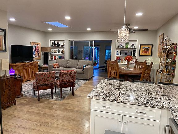 4th image of 7523 E Rancho Vista Dr