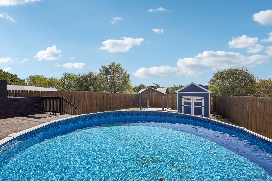 next background image