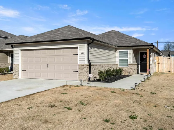 693 Savannah St, Odenville, AL 35120