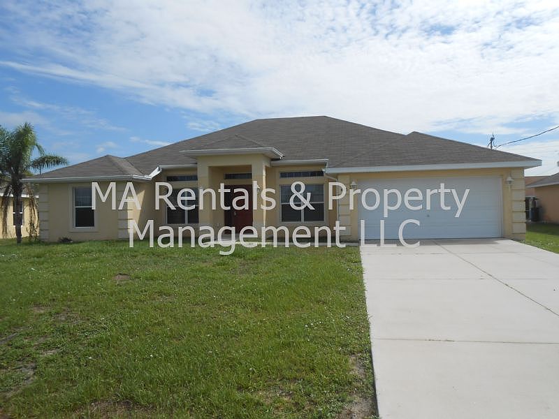 1st image of 420 Willowbrook Dr
