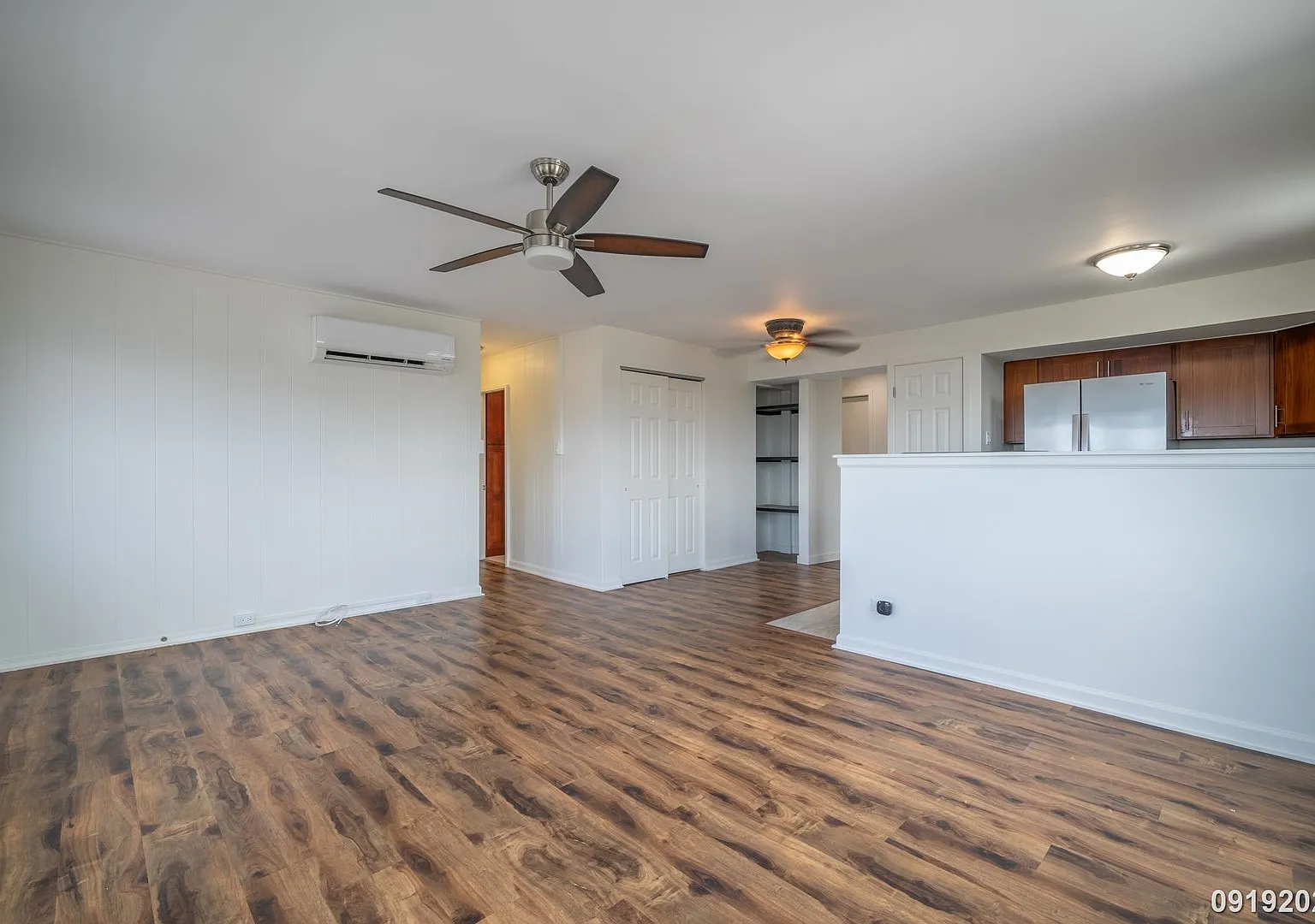 4 Bed 3 Bath Duplex Multi-Family Home in Pearl City — Photo 4