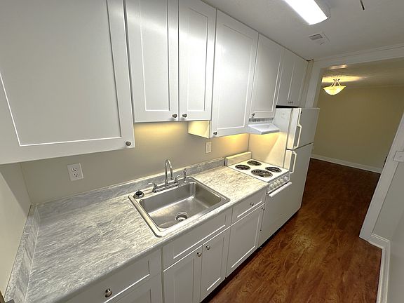 4th image of 505 Pine Valley Dr #G36