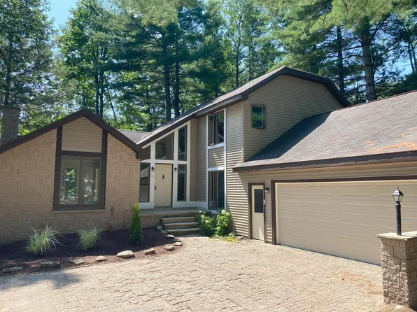 103 Glenridge St, Alpena, MI 49707