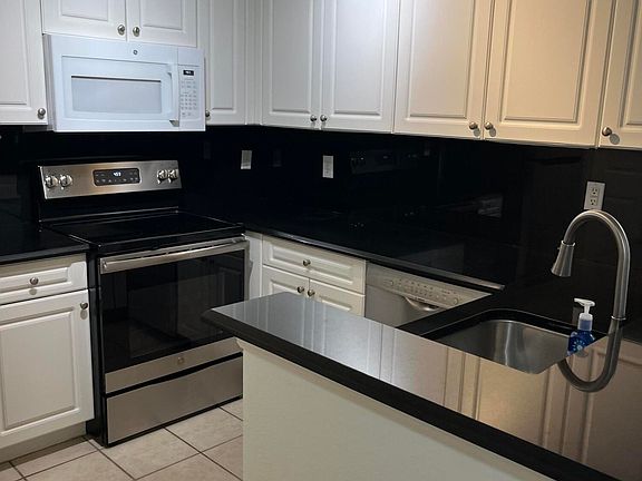 2nd image of 2804 Sarento Place #109