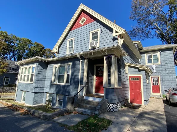 19 Oliver St, Worcester, MA 01603