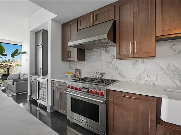 3rd image of 1616 W End Ave #2906