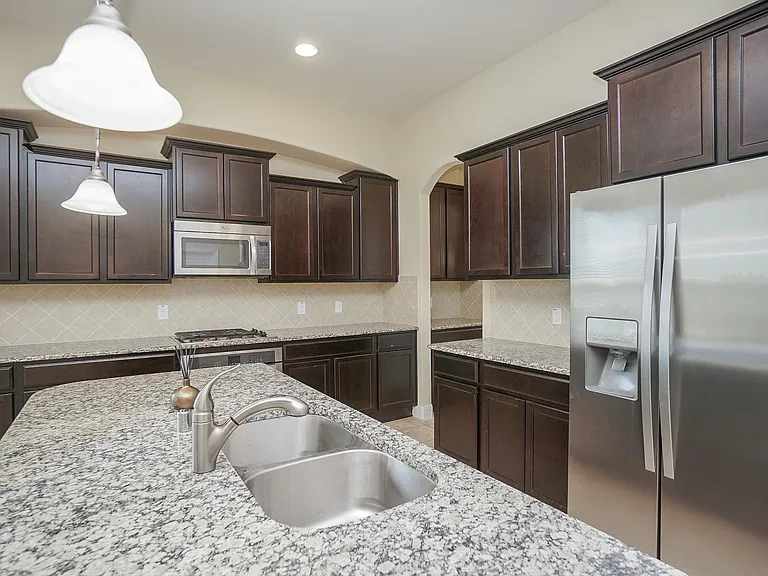 28515 Pleasant Forest Dr — Photo 16