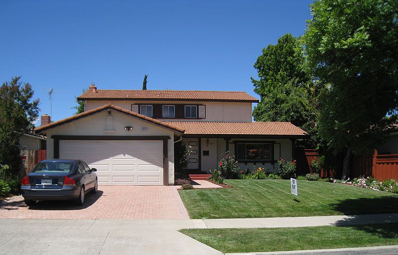 1st image of 5847 Amapola Dr