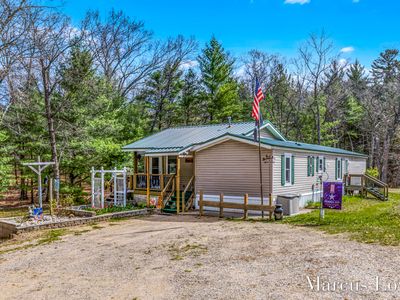 4376 E 24th St, Chase, MI, 49623