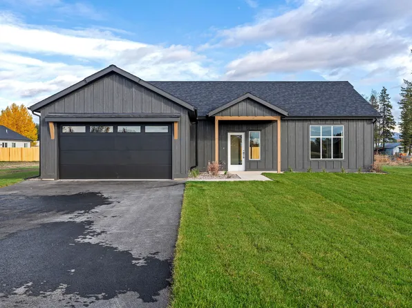 23 Dunwoody Ln, Columbia Falls, MT 59912