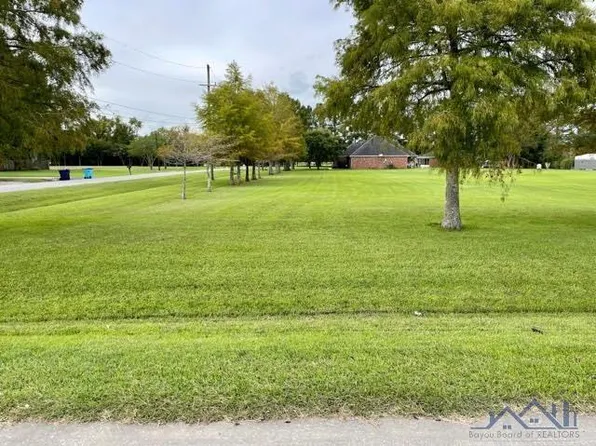 420 David St, Patterson, LA 70392