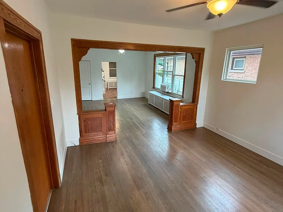5353 S Natchez Ave #1F