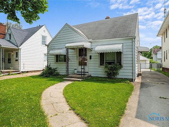 2nd image of 4214 N Lockwood Ave