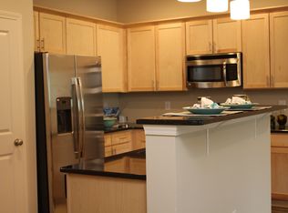 612 Friendway Rd, Greensboro, NC 27410