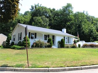 105 Brayton Ave, Cranston, RI 02920