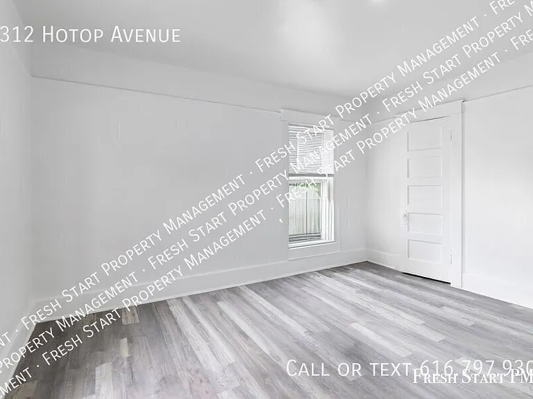 1312 Hotop Ave — Photo 21