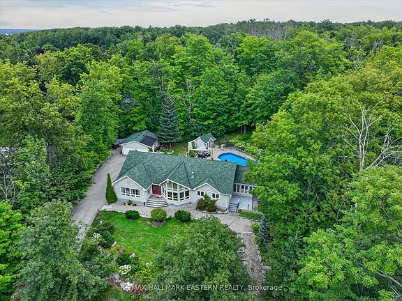 2nd image of 1650 Sable Ct