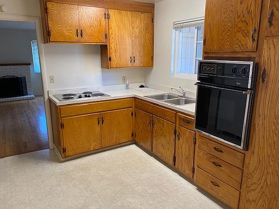 5th image of 1229 Parkington Ave #2