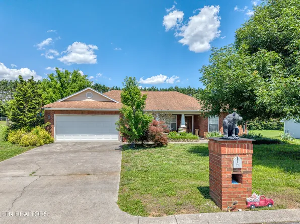 926 Mossy Grove Ln, Maryville, TN 37801