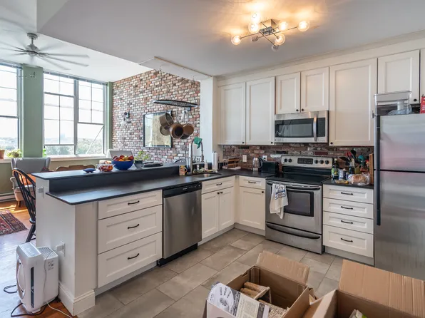 240 Heath St Penthouse 8, Boston, MA 02130