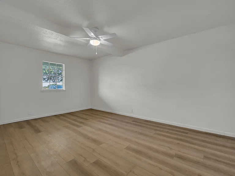 1 Country Place Rd #3 — Photo 11