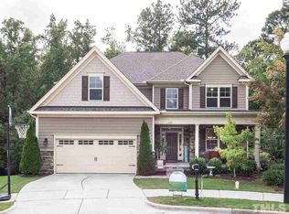 1828 Grande Chateau Ln, Apex, NC 27502