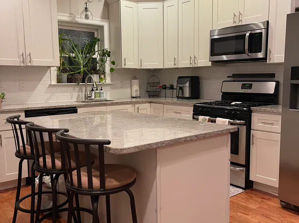 1938 Fernon St, Philadelphia, PA 19145