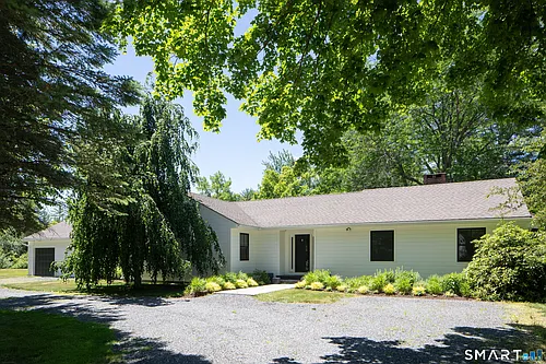 54 Robin Hill Ln Photo 1