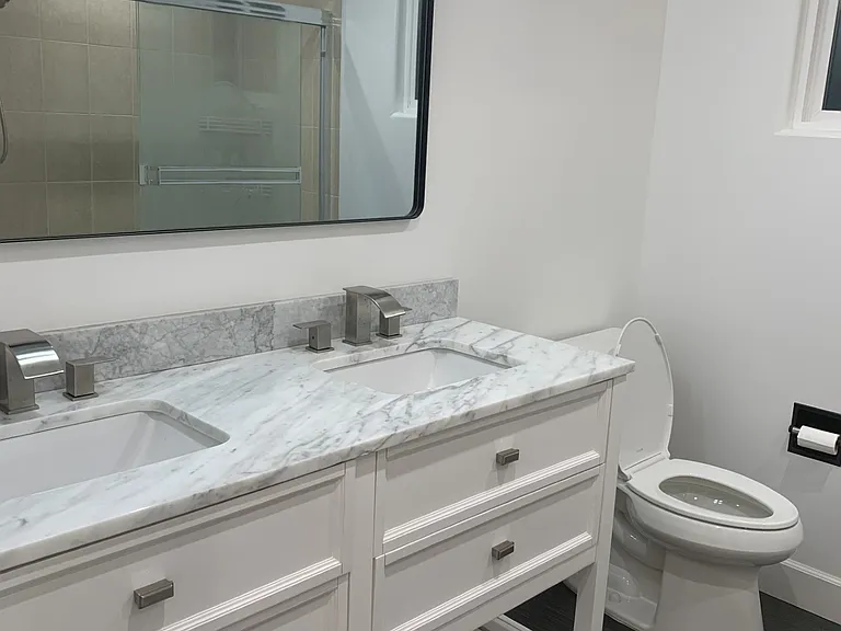 Main bathroom