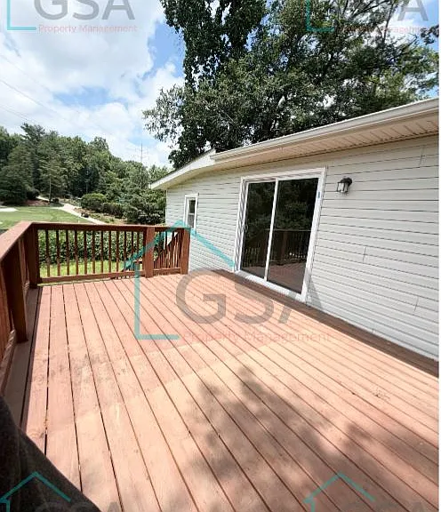 15 Penrose Ave — Photo 24