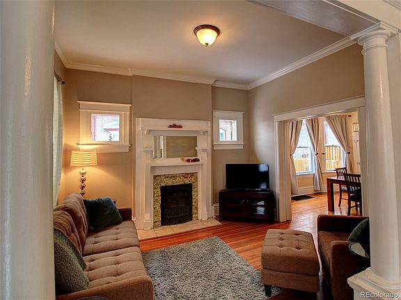 4th image of 3011 N York St