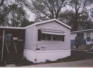 35 Oak Terrace Ct, Batavia, IL 60510