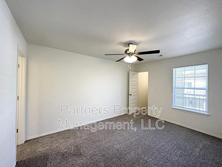 779 S Amarillo Ave #1 — Photo 21