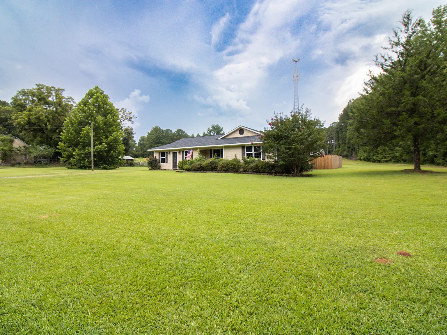 Country Living at its finest! — Photo 2