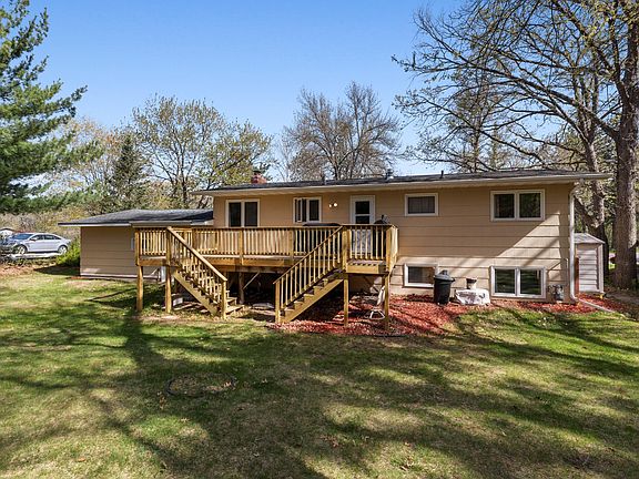 2nd image of 115 Belle Rae Cir