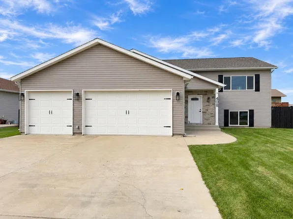 408 3rd Ave SW, Surrey, ND 58785