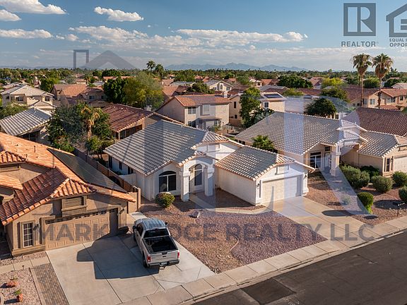 5th image of 9723 W Mohawk Ln