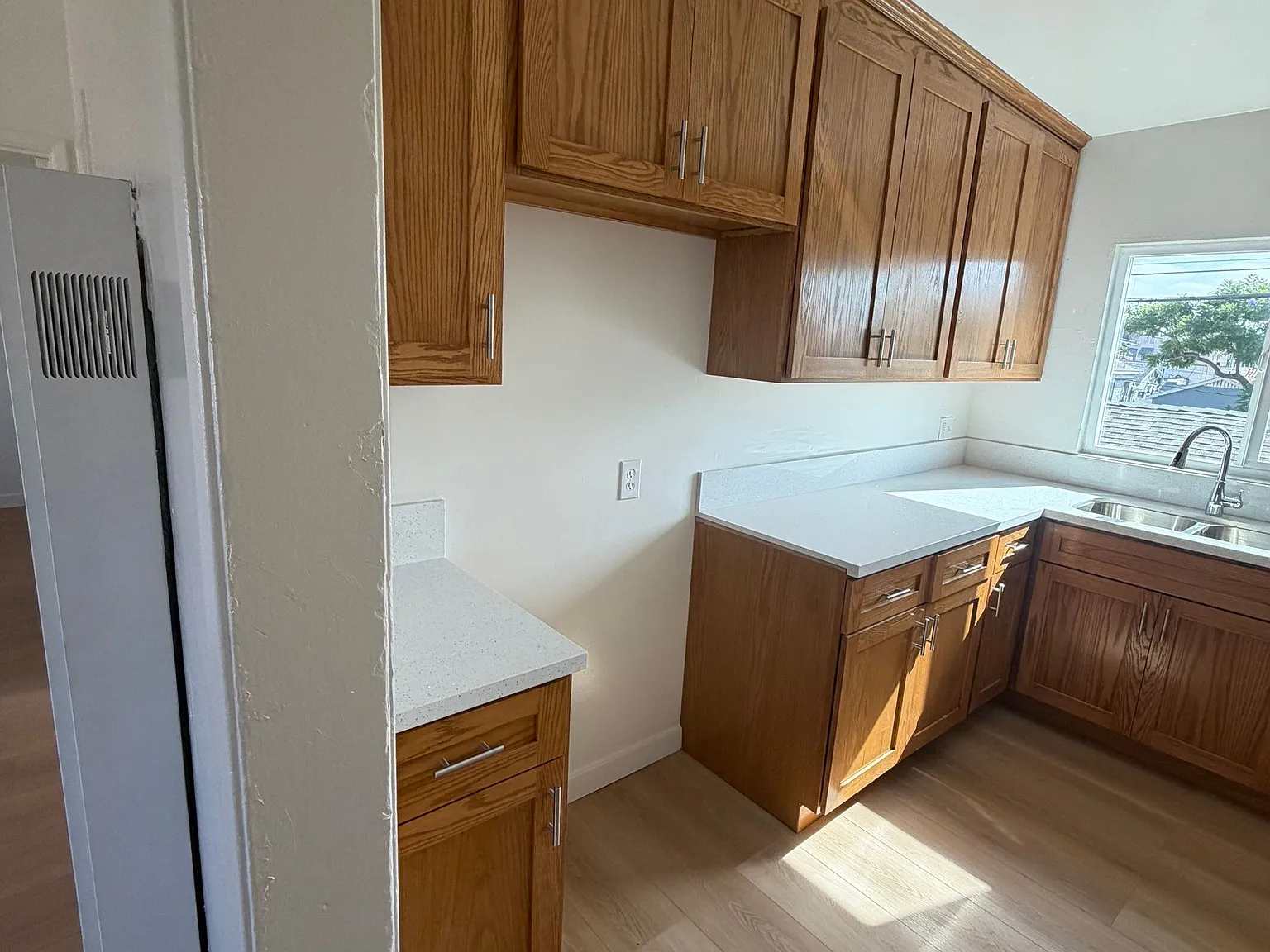 2 bed, $1,800 — Photo 2