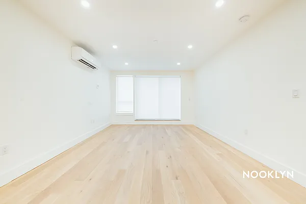 Rented by Nooklyn NYC LLC | media 5