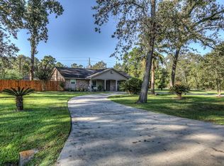 602 Golden Bear Ln, Humble, TX 77339