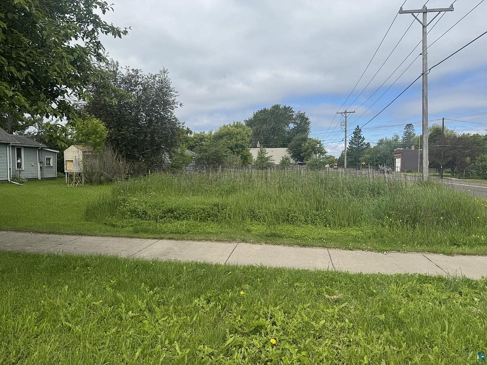 2nd image of 501 Clough Ave