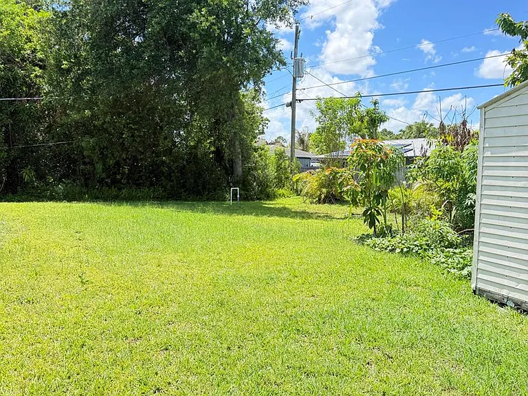 1319 SW Granville Ave — Photo 32