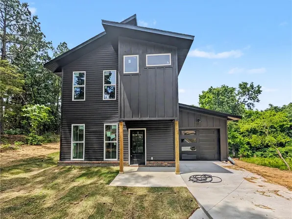 3 Granshire Ln, Bella Vista, AR 72714
