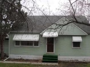 5087 Clearview St NE, Fridley, MN 55421