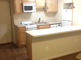 426 6th St NE APT 9, Washington, DC 20002