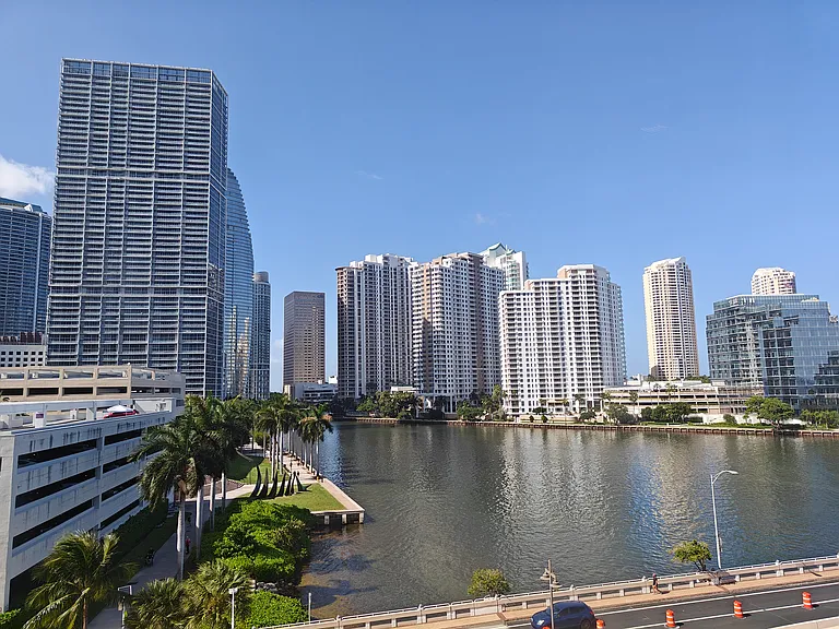 801 Brickell Bay Dr #671 — Photo 5